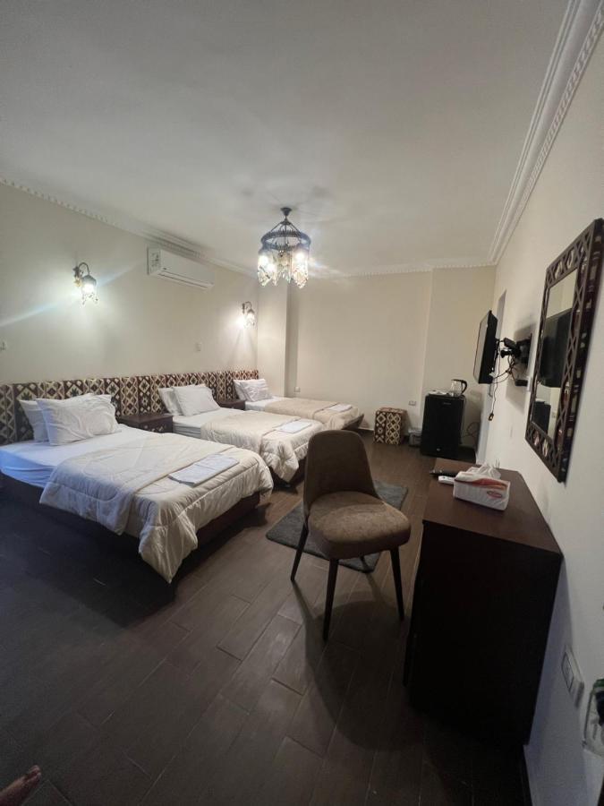 Hotel Bedouin Pyramids View Kafret el-Gabal Exterior foto